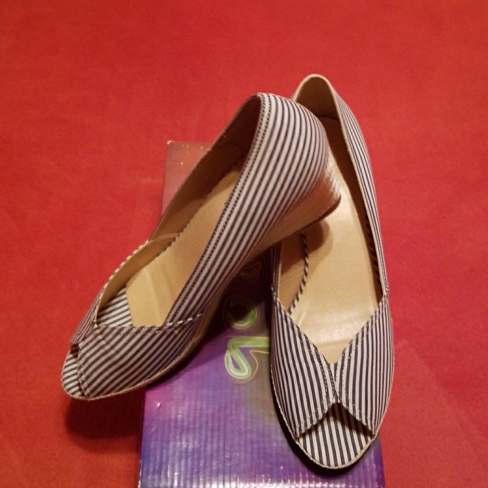 Peep Toe Espadrilles